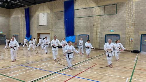 922B931C-A293-42C4-8F9B-5E3EE3B2AF81