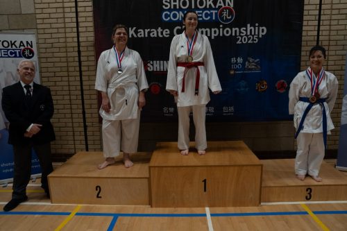 13-Female-Adult-Kumite-7th-1st-Kyu-18yrs